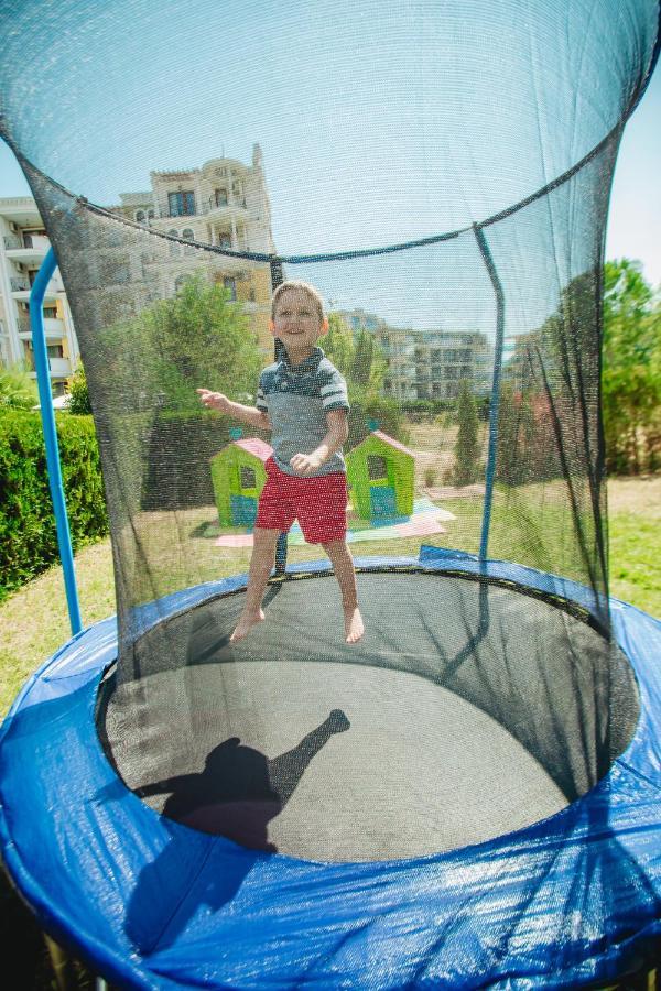 Aparthotel Magnolia Garden Sluneční pobřeží Exteriér fotografie